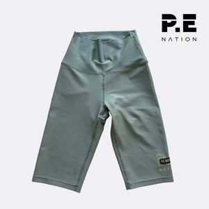 P.E Nation Women’s Green Workout Stretch Shorts – Size XS – Excellent Condition